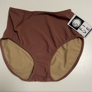 Five Dancewear Booty Briefs, Mauve ribbed, Small Adult